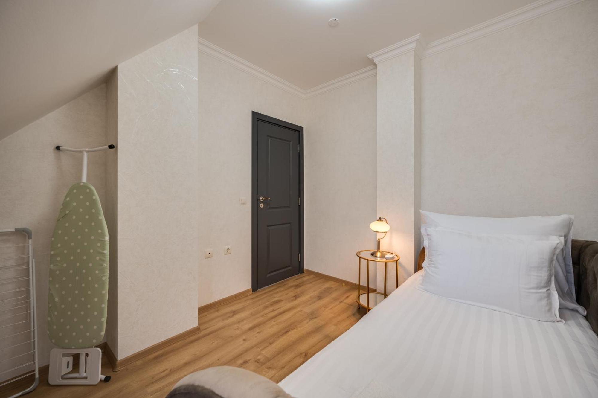 Prestige Central Apartments Varna Eksteriør billede