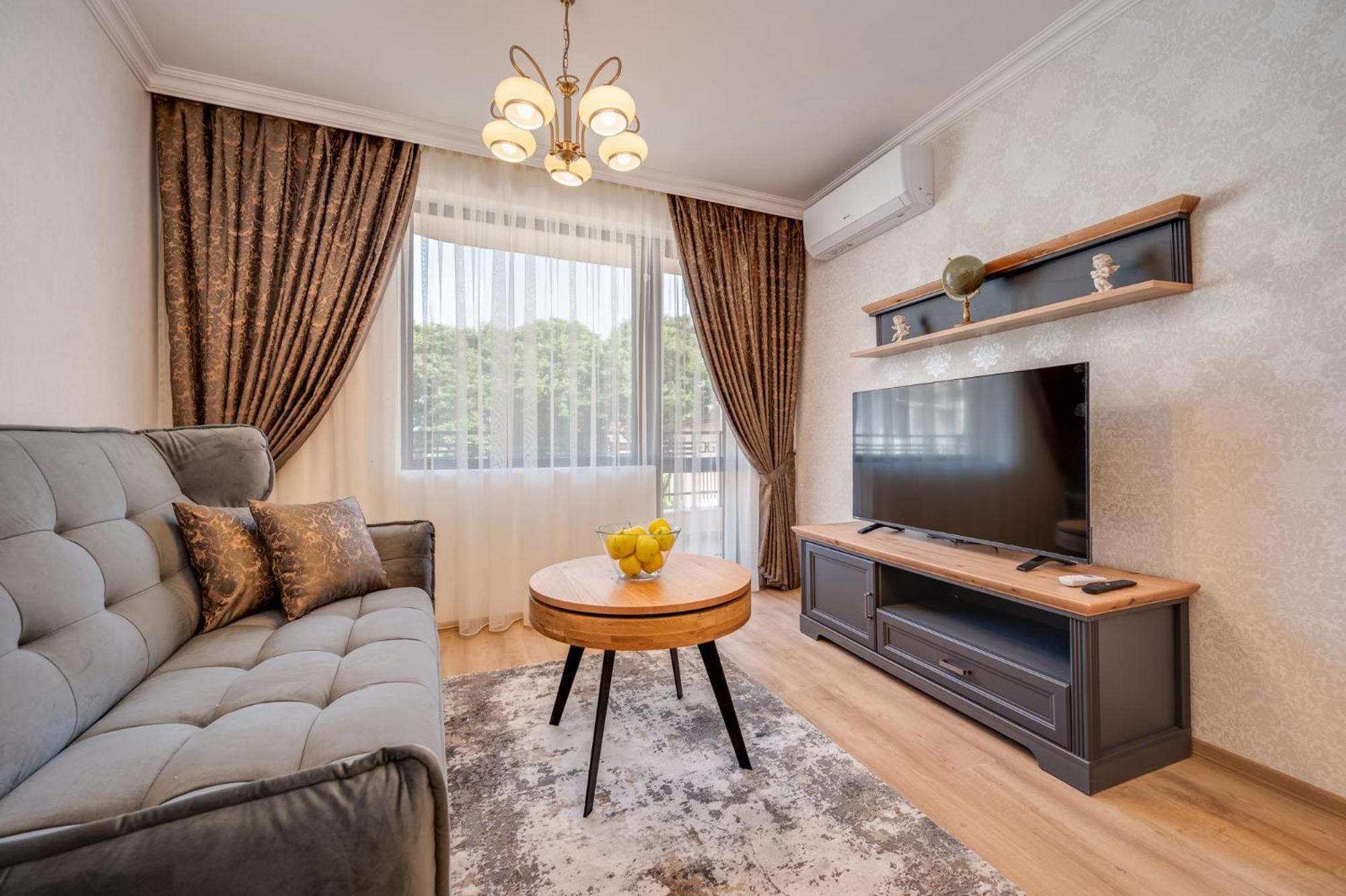 Prestige Central Apartments Varna Eksteriør billede