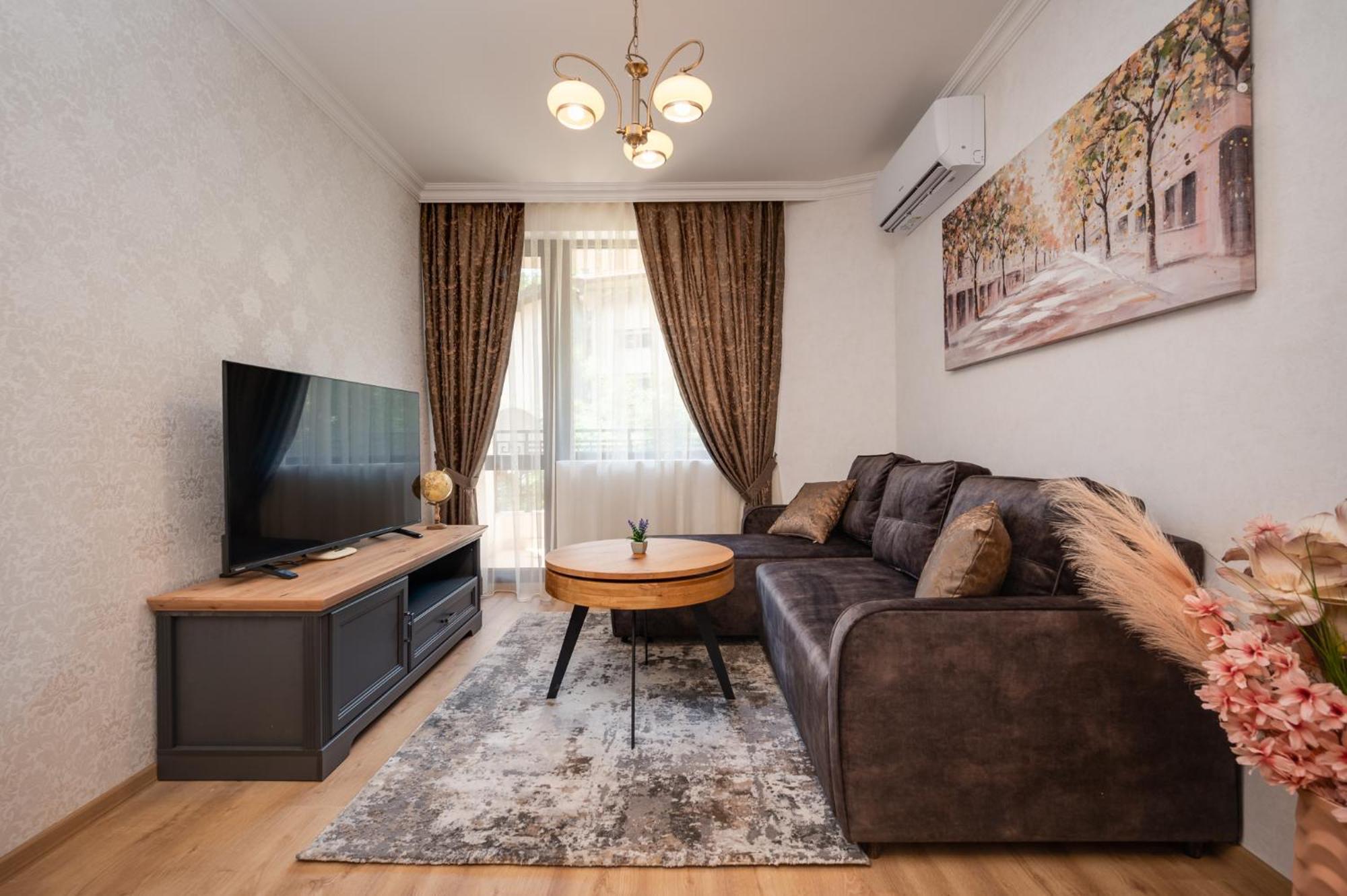 Prestige Central Apartments Varna Eksteriør billede