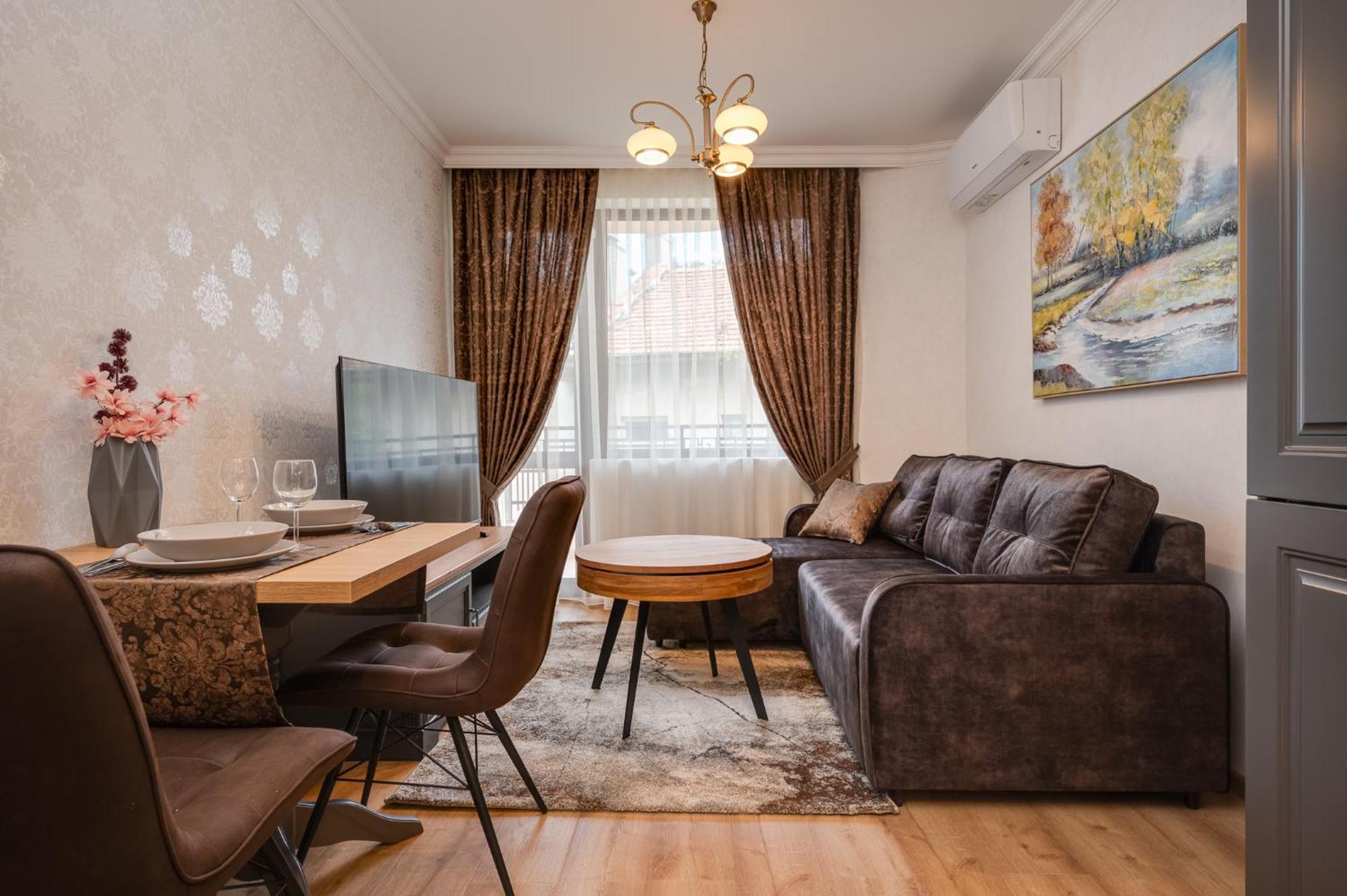Prestige Central Apartments Varna Eksteriør billede