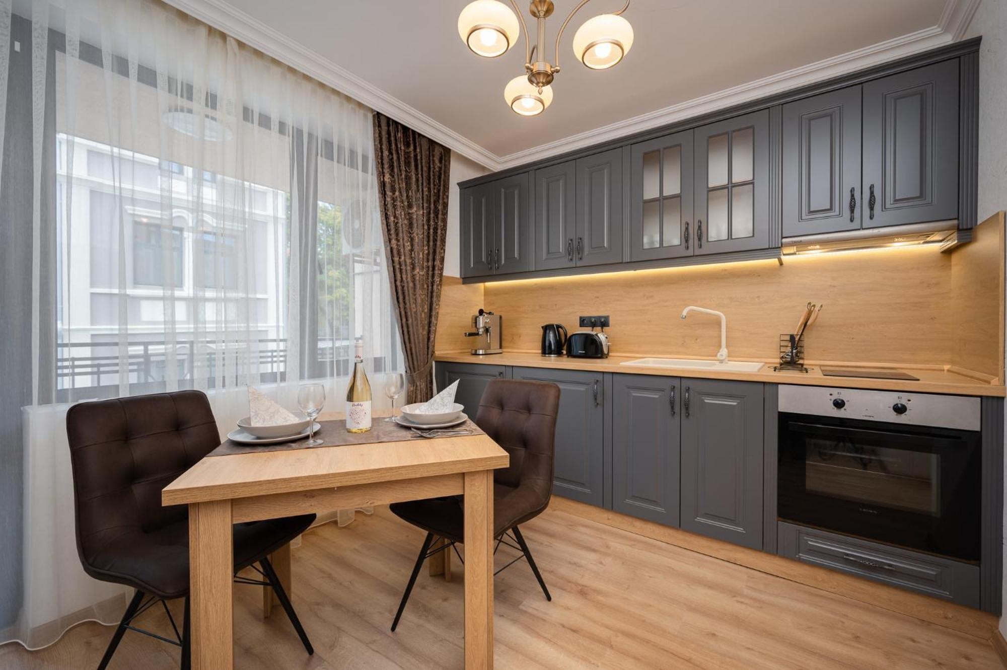 Prestige Central Apartments Varna Eksteriør billede